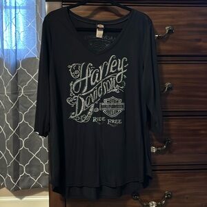 Women’s Harley Davidson Shirt